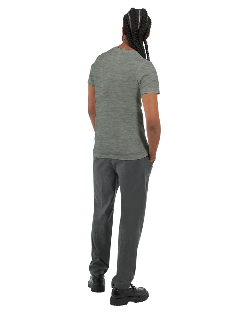 premium/model/male/man1/back