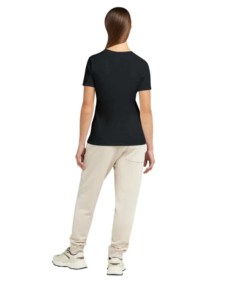 new/premium/model/male/woman1/back