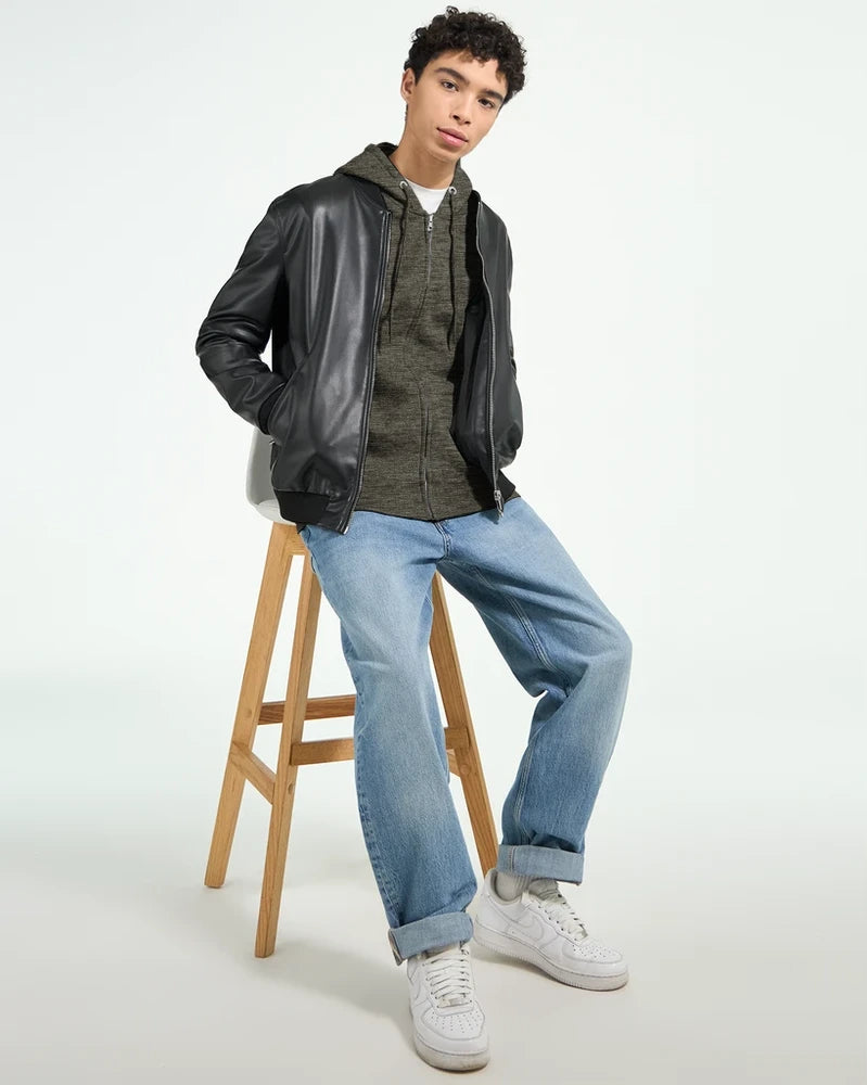 new/premium/model/editorial