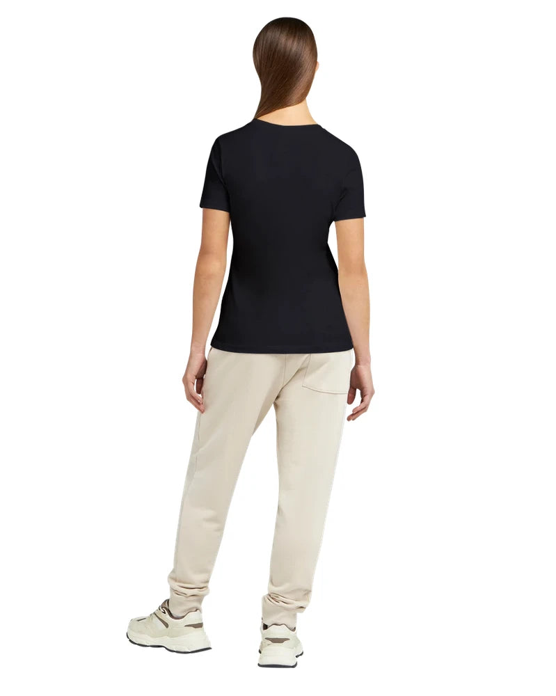 new/premium/model/male/woman1/back