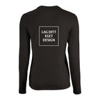 Design din egen figursyede langærmede t-shirt til kvinder med eget tryk