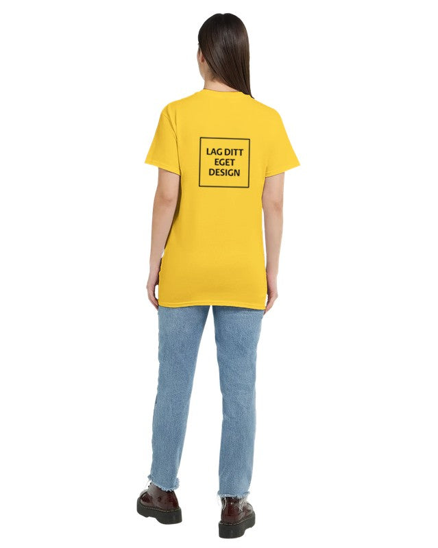 Design din egen heavyweight T-shirt til kvinder med print