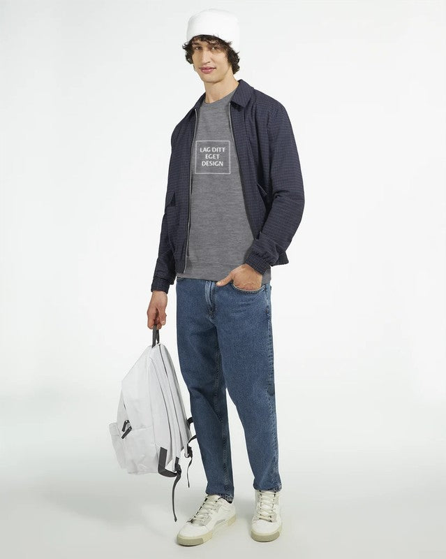 Design din egen premium crewneck genser med unikt trykk