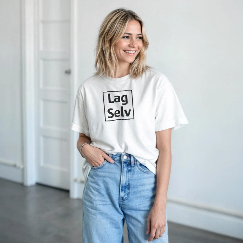 Design din egen Heavyweight Unisex T-shirt | Lav personlig t-shirt med broderi