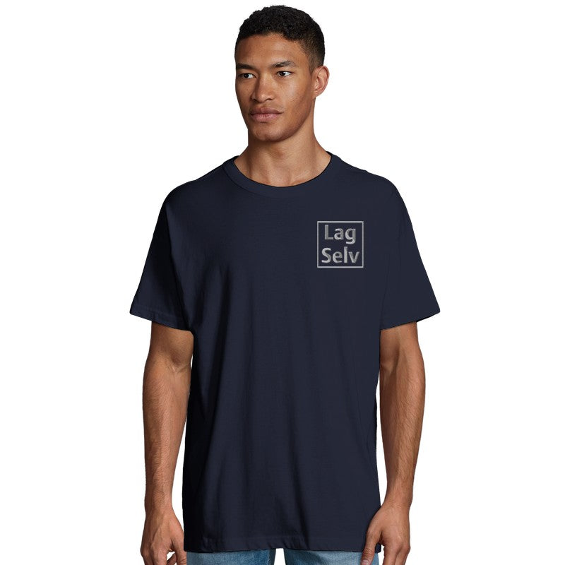 Design din egen oversized t-skjorte for menn | Økologisk bomull med personlig broderi