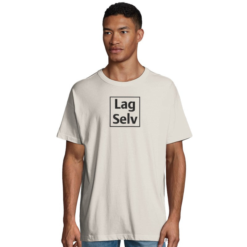 Design din egen oversized T-shirt til mænd | Økologisk bomuld med personligt broderi