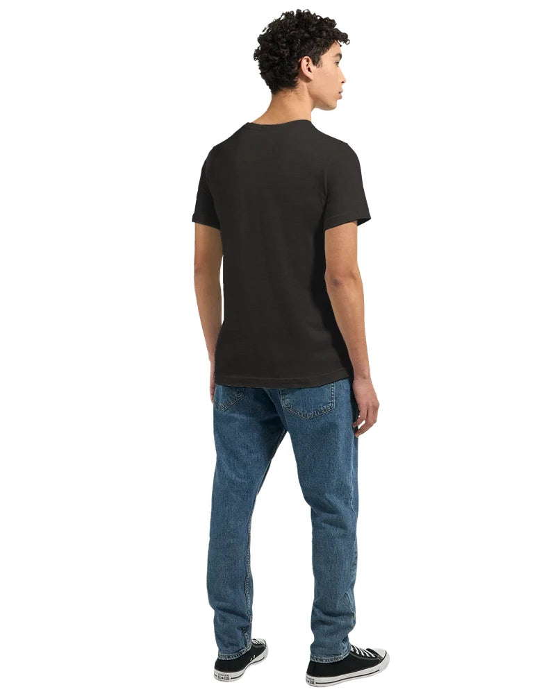 new/premium/model/male/man1/back
